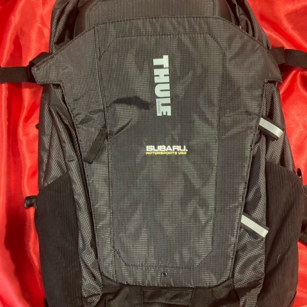 SUBARU Branded THULE EnRoute Triumph 2 15" Laptop Backpack